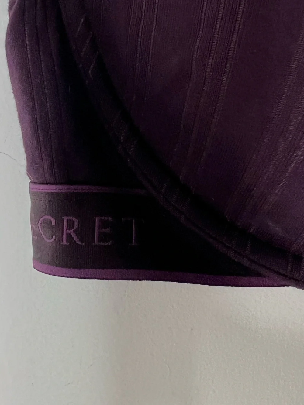 Victoria's Secret Deep Plum Molded Push-up T-Shirt Bra NEW